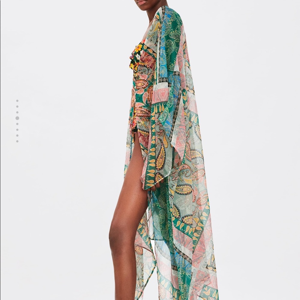 Zara printed kimono, bloggers favorite - Picture 2 of 4